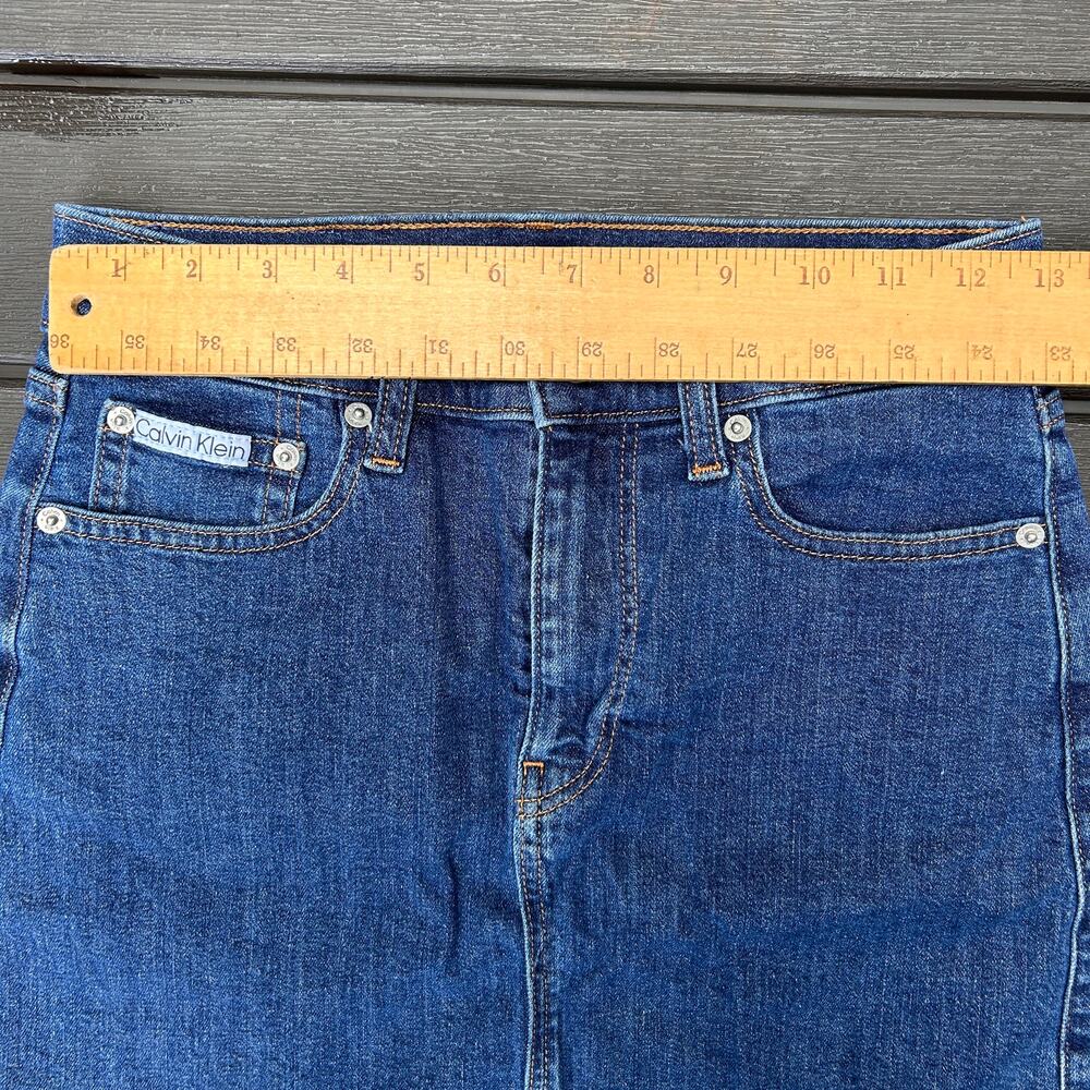 Calvin Klein Blue Denim High-Rise Mini Skirt Five Pocket Logo Patch Size 25/2 - Picture 3 of 6